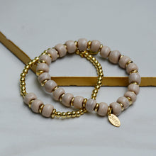 Load image into Gallery viewer, Cashew 3 Bead Dainty Gold Accent